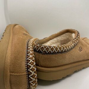 Ugg Tasman Braid Girl junior size 4